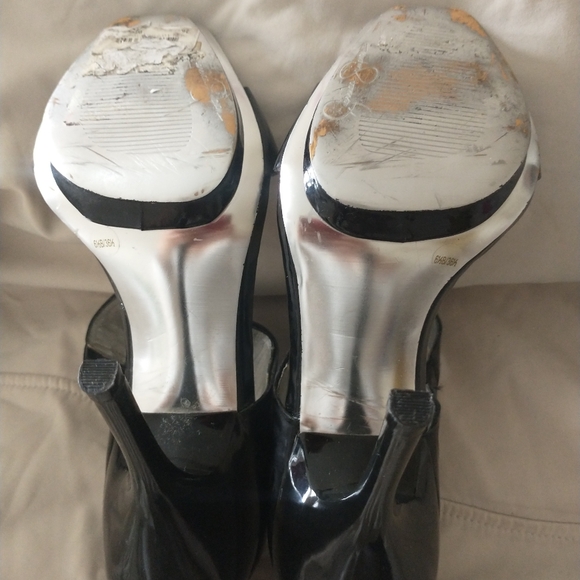 Jessica Simpson Patent Leather Black Stilettos - Picture 5 of 7